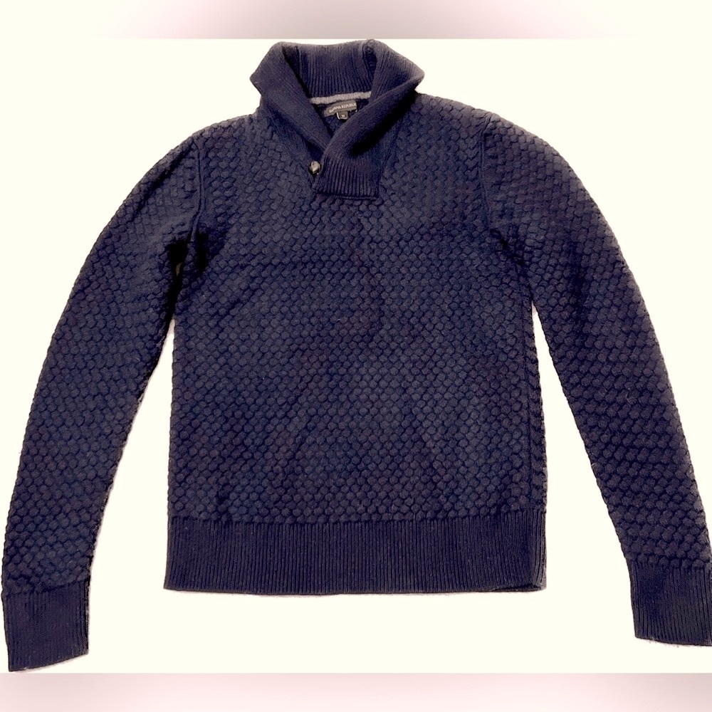 Banana Republic men’s size M navy merino sweater